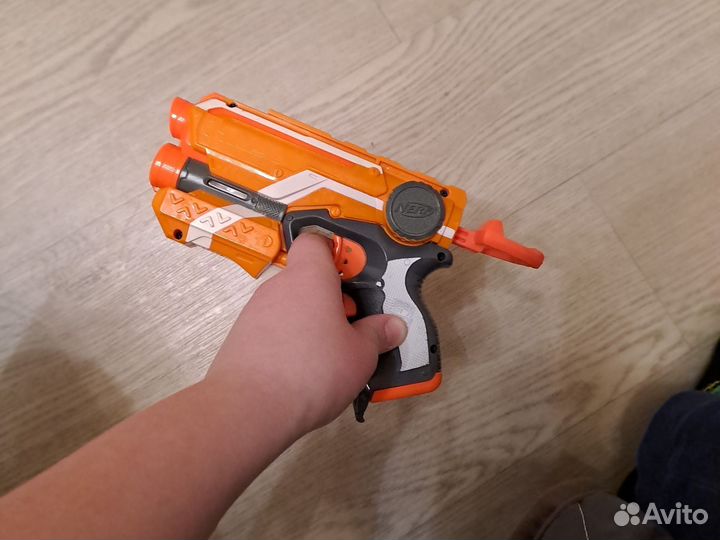 Бластер нерф