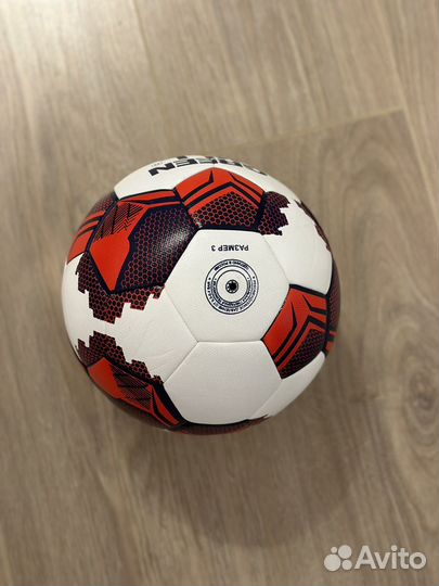 Футбольный мяч размер 3