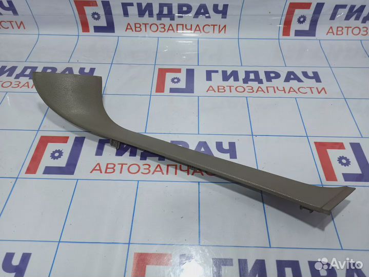 Обшивка двери багажника верхняя правая Volvo XC90 39973764