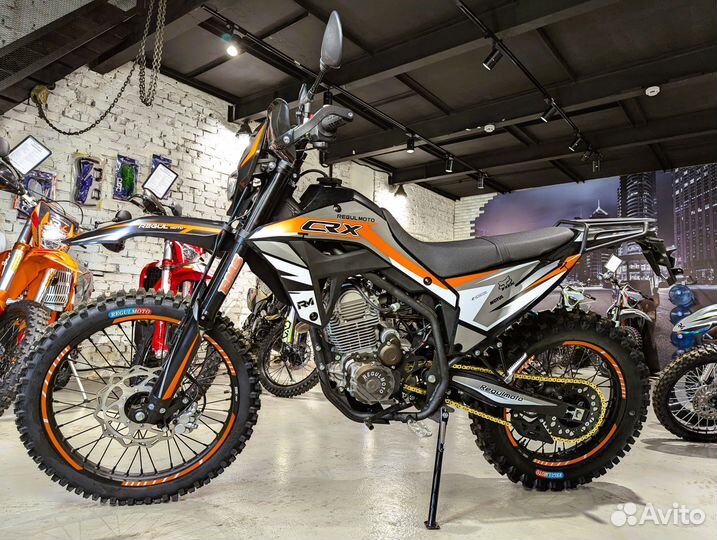 Мотоцикл Regulmoto CR-X (ZS175FMM)