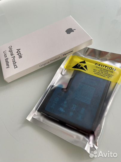 Аккумулятор iPhone 12 Pro Max