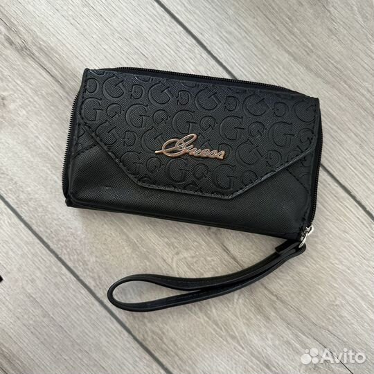 Кошелек клатч guess