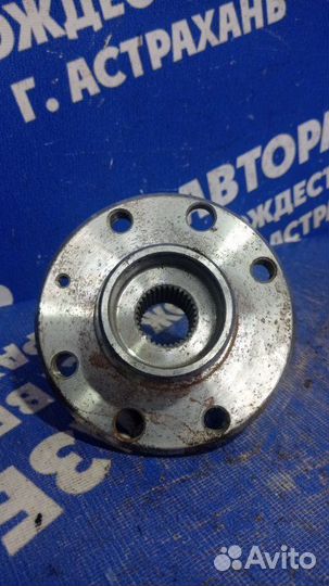 Передняя ступица Opel Zafira A минивен Z18XE 2000