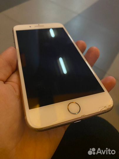 iPhone 8 Plus, 64 ГБ