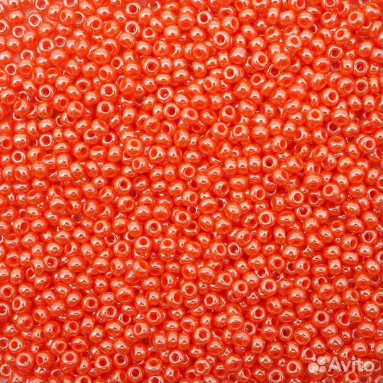 98140) Бисер непрозрачный с жемчужным покрытием 10/0, круг.отв., 50г, Preciosa