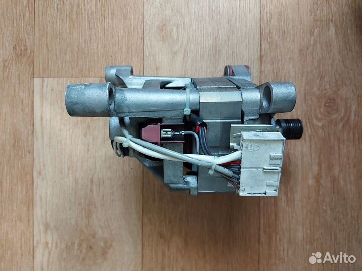 Электродвигатель для стиральной машины