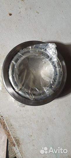 Ступичный подшипник 7521(32221)