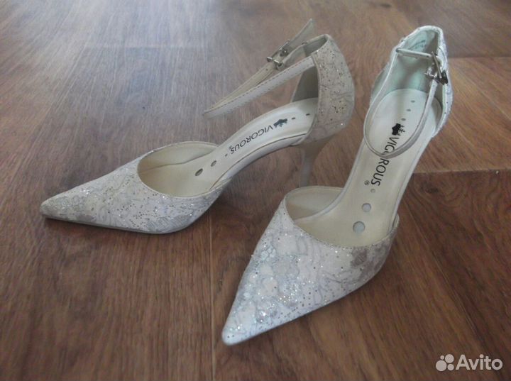 Женские туфли, р.34