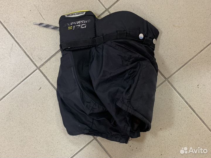 Клюшка хоккейная