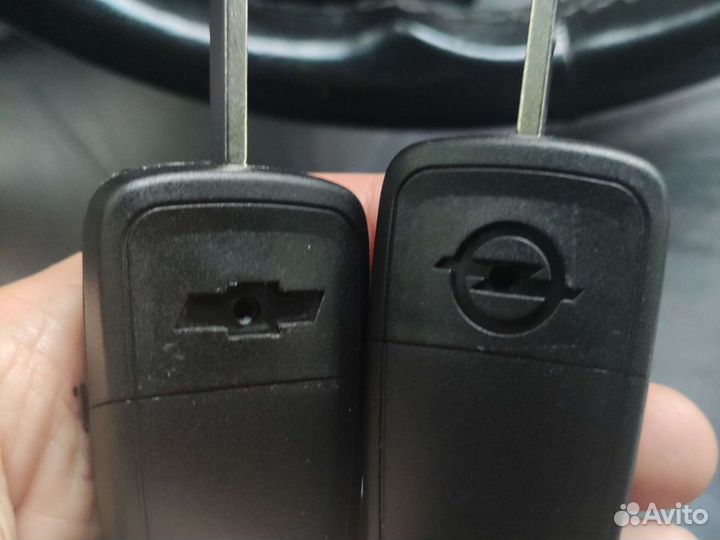 Выкидной ключ Chevrolet Opel