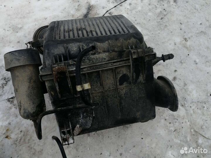 Корпус воздушного фильтра ленд ровер рендж ровер 2