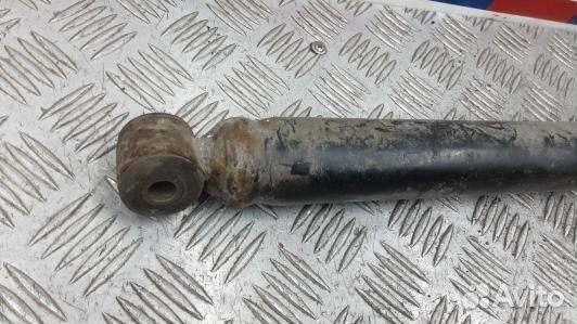 Амортизатор задней балки ford focus 3 (KUK21LX02)