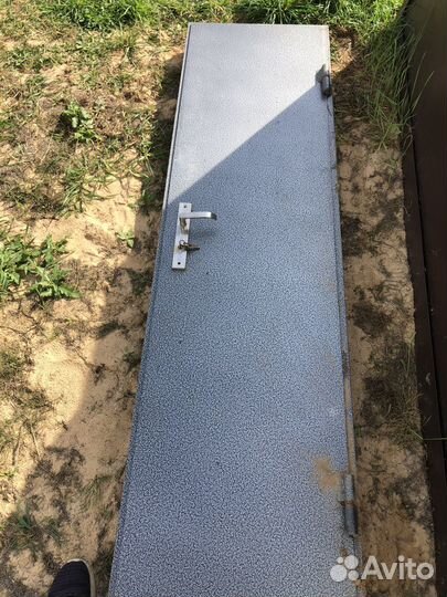 Дверь металлическая