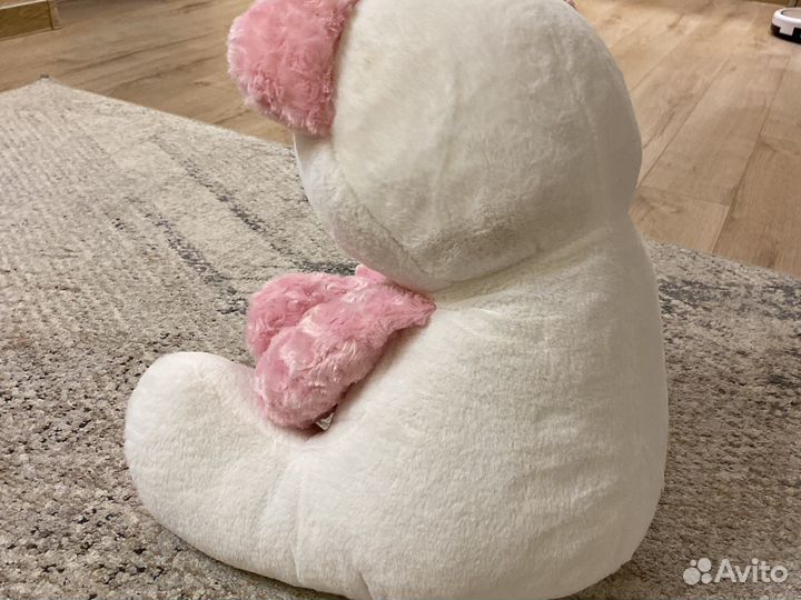 Плюшевый медведь