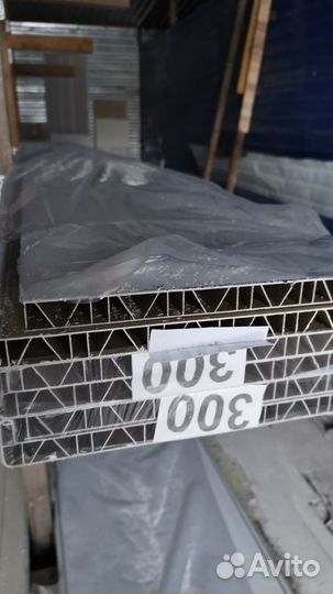 Подоконник пвх белый