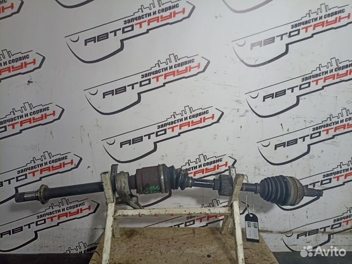Привод honda D16A HR-V GH1 GH2 GH3 GH4 передний ле