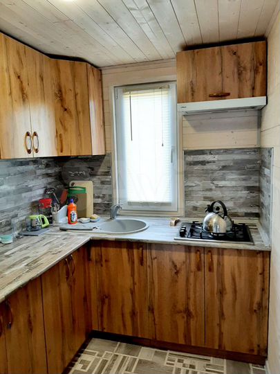 Дом 30 м² на участке 3 сот.