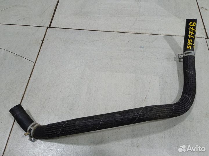 Патрубок системы охлаждения