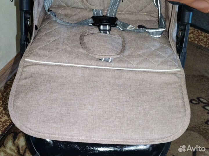 Прогулочная коляска yoya plus