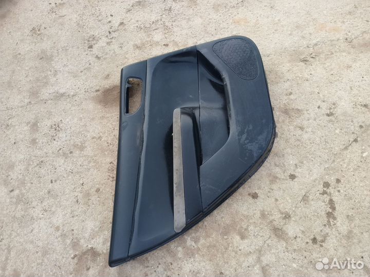 Обшивка двери задней левой Peugeot 307