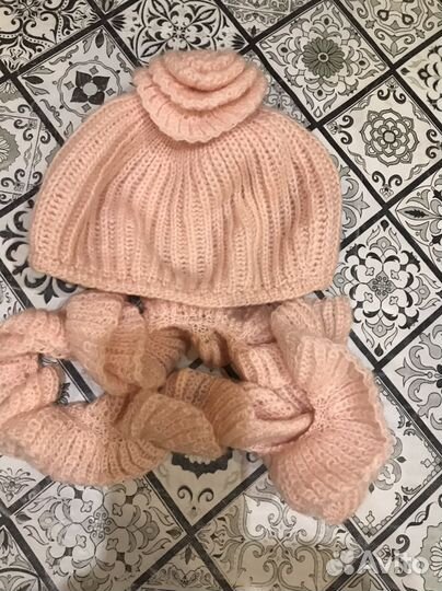 Шапки, палантины