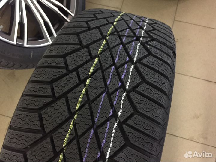 Continental ContiVikingContact 7 205/55 R16 115