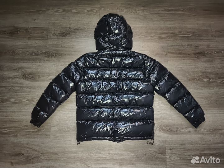 Пуховик moncler