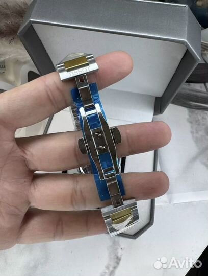 Часы tissot prx