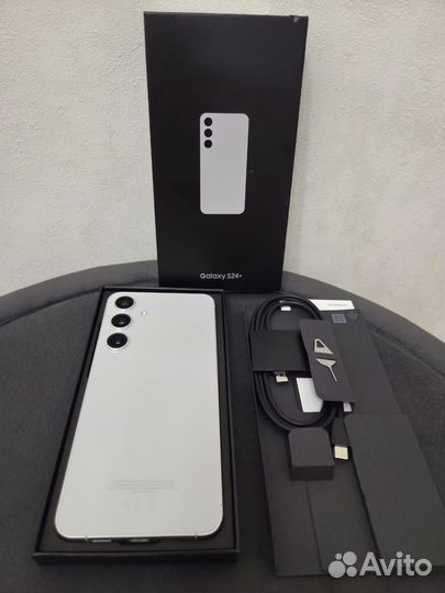 Samsung Galaxy S24+, 12/256 ГБ