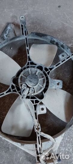 Вентилятор радиатора на Mitsubishi Mirage IV