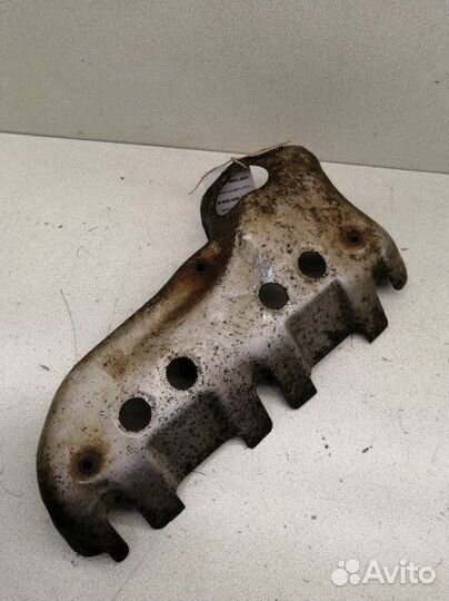 Тепловой экран Toyota Mark Ii GX90 1GFE