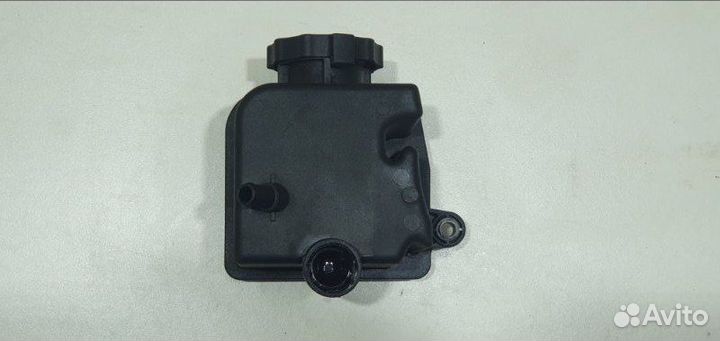 Бачок гидроусилителя руля Mercedes S W220 M112 3.2