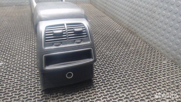 Консоль салона Audi A6 (C7), 2013