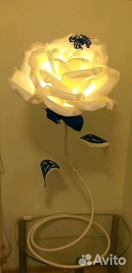 Роза-торшер из изалона