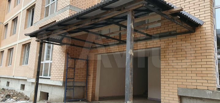 3-к. квартира, 108 м², 8/8 эт.