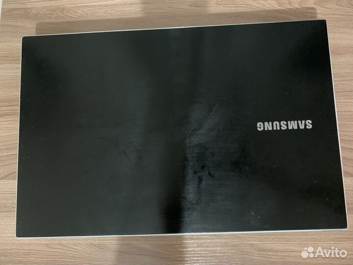 Игровой ноутбук samsung np300v5a в хорошем