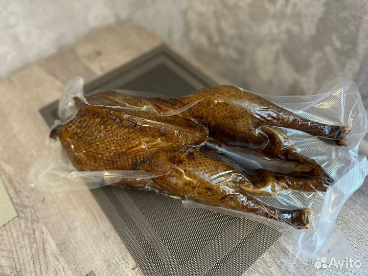 Гусь копченый ароматный