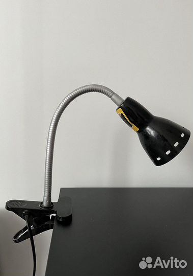 Лампа на прищепке настольная для учебы