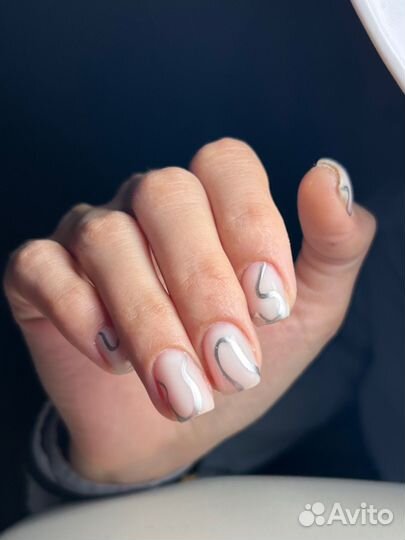 Маникюр