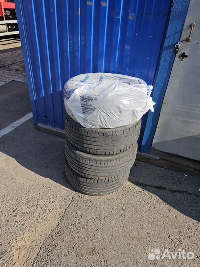 Yokohama BluEarth AE50 215/50 R17 95W