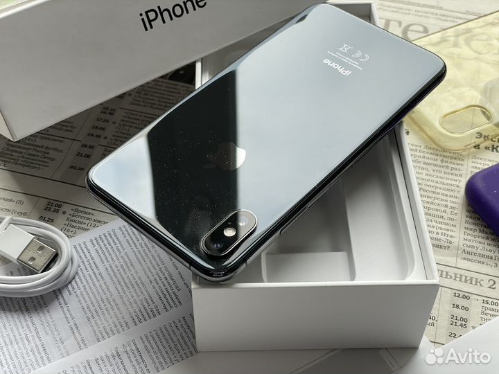 iPhone Xs Max, 64 ГБ
