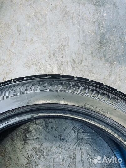 Bridgestone Luft RV 215/50 R17 95V