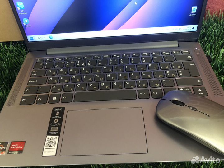 Новый на гарантии Lenovo-14