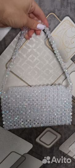 Сумка клатч и ободок из акриловых бусин