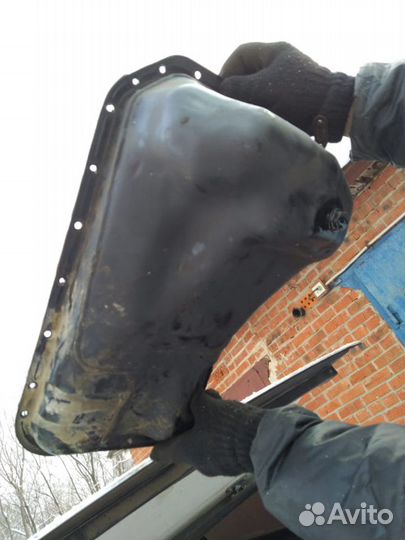 Поддон Mitsubishi L200