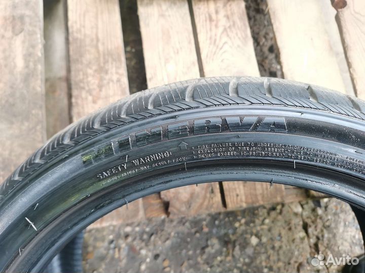 Minerva Frostrack UHP 225/40 R18 92V