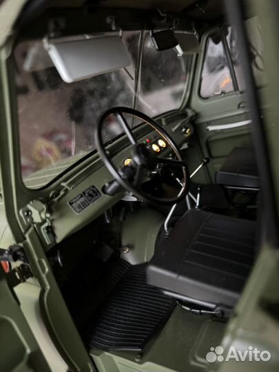 Модель автомобиля УАЗ-469 Deagostini