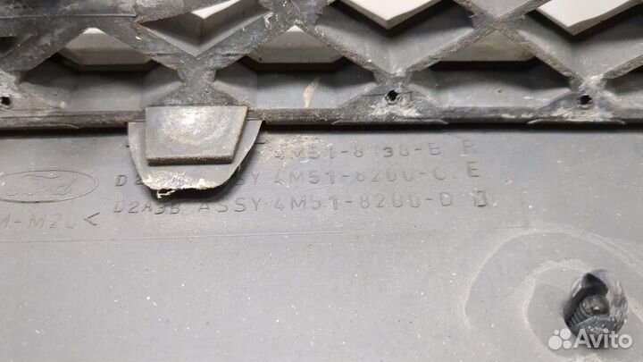 Решетка радиатора Ford Focus 2