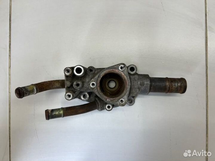 Корпус термостата Nissan Almera 2 N16 седан QG15DE