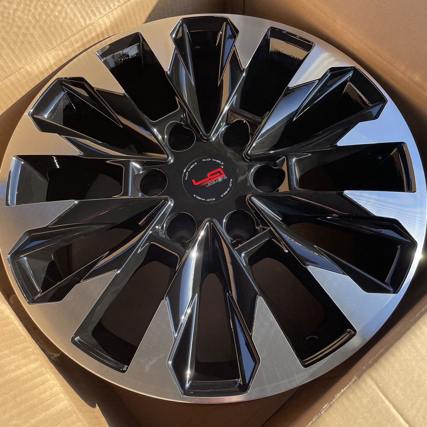 Литые диски LegeArtis CT 8×R18 6×139.7
